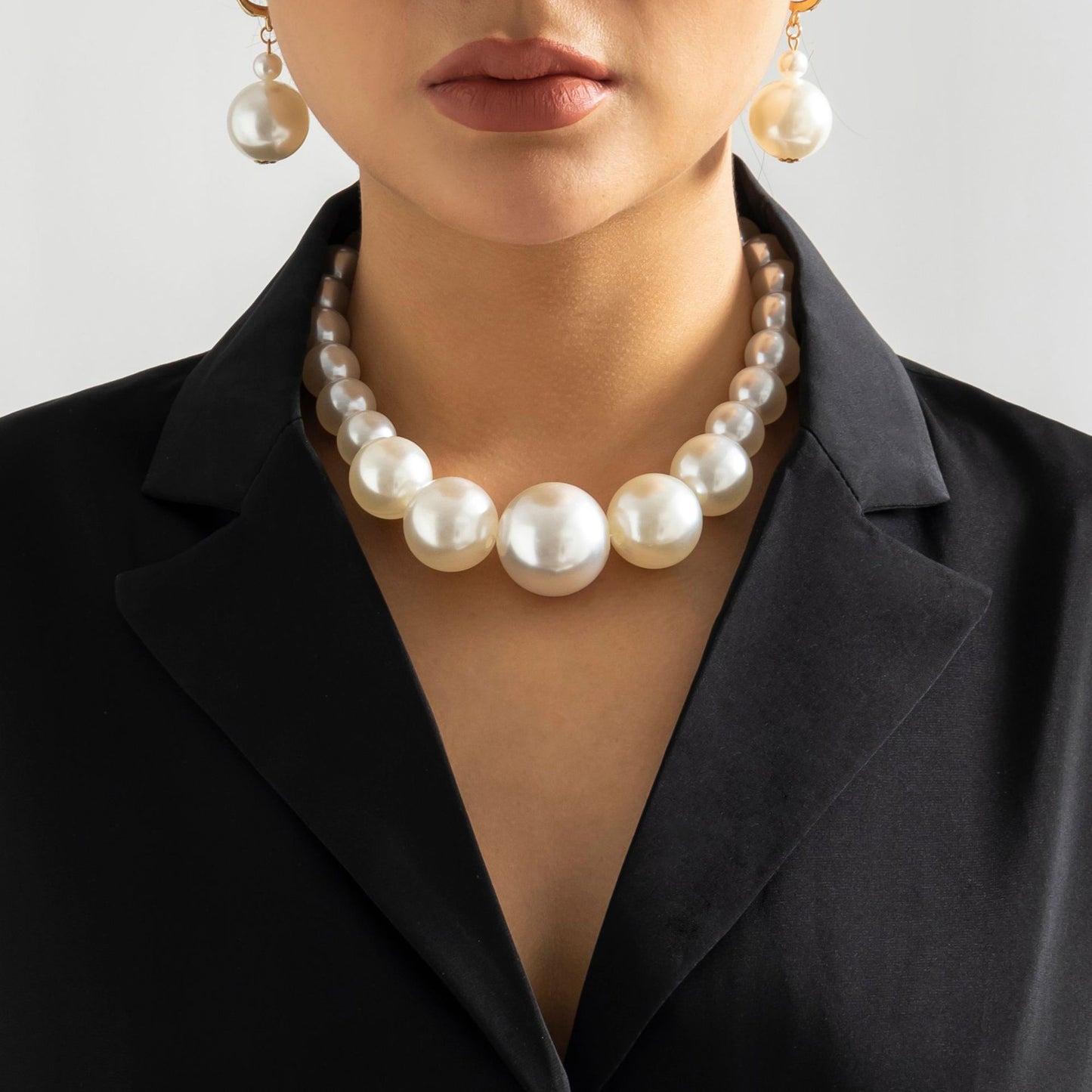 Pearl Collection Set for Women (Necklace/Bracelet/Earrings)