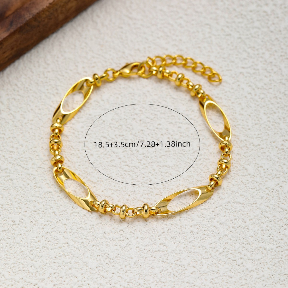 18K Gold Geometric American Style Women's Bracelet