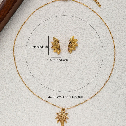 18K Gold Maple Leaf Style Necklace for Women