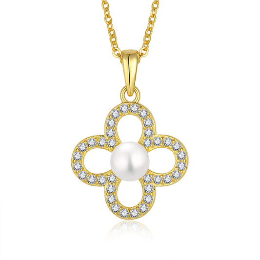 Four-Leaf Clover Pendant with Fine Pearls Ladies Jewelry Set (Necklace/Earrings)