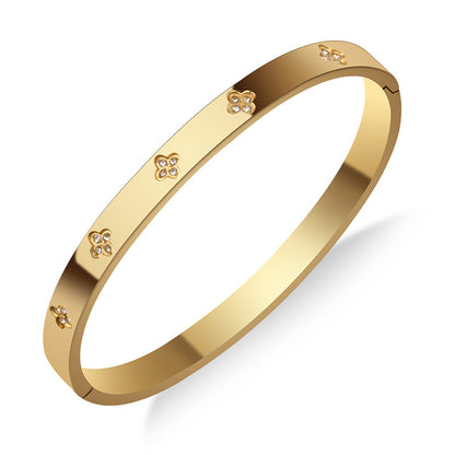 Four-Leaf Clover 18K Gold Plated Moissan Diamonds Bracelet for Women