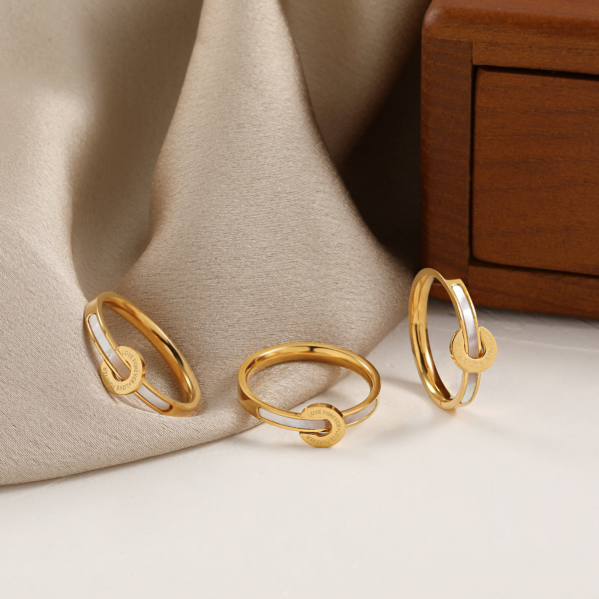 Circle Letter Gold Rings For Women